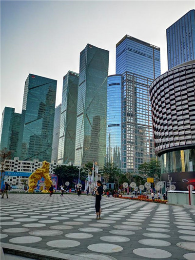 深圳哪里有95或者98场：尽享尊贵，享受至尊待遇！